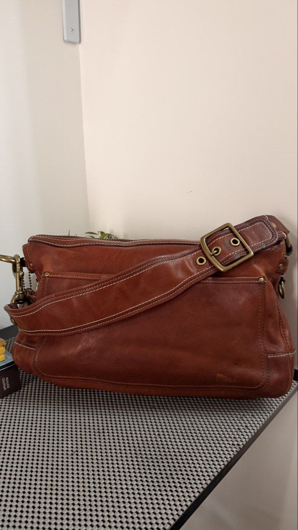 Coach Legacy Bag (Category: Luxury Bags & Wallets) located in Cagayan de Oro. Submitted by thecdobags (Listing ID 1463329002, Image 3). Description: Fresh from Japan, medium sized leather legacy. .