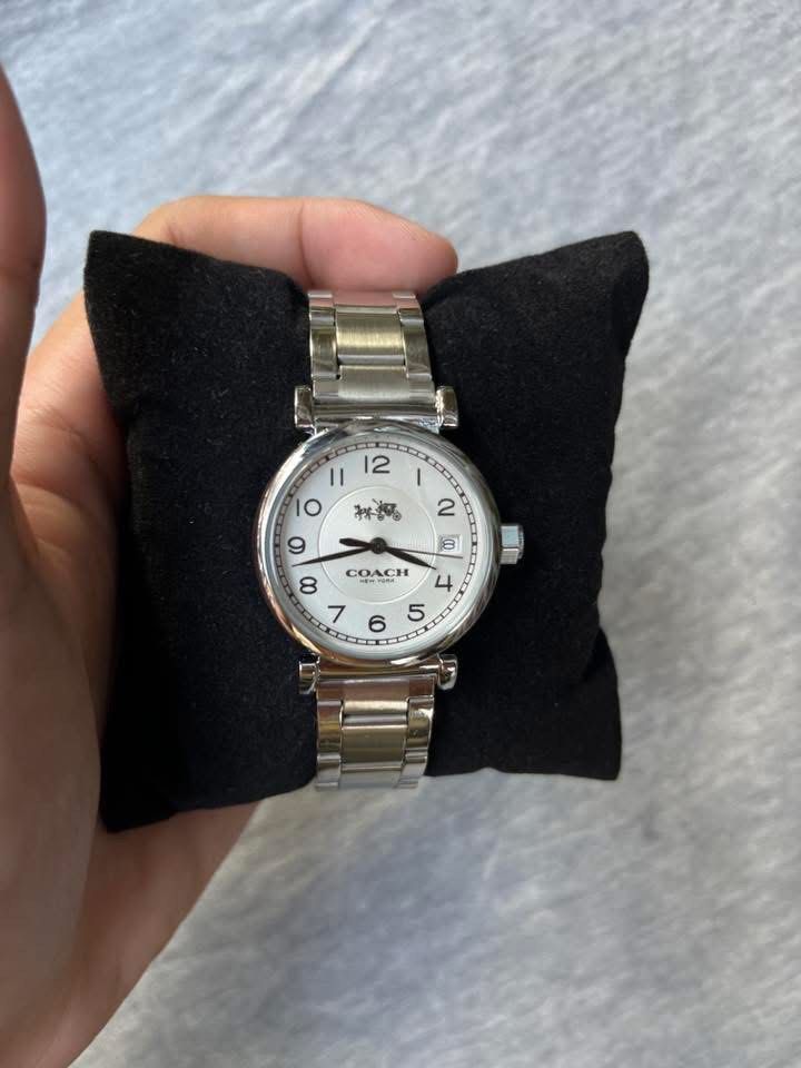 Coach Madison Butterfly Lock (Category: Women's Watches) located in Manila. Submitted by jaivrgr22 (Listing ID 1463412205, Image 1). Description: Excellent Condition All Working/ No issue With Hard Box & Paper Bag .