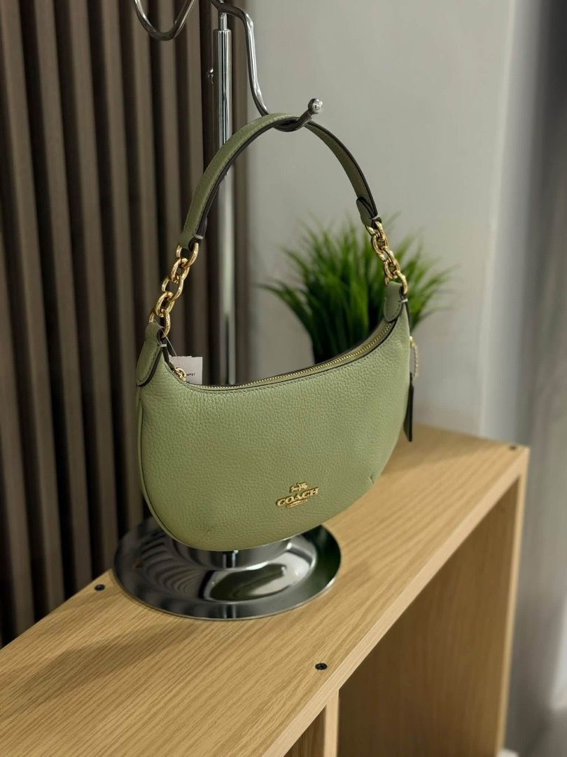 Coach Mini Payton Pistachio (Category: Luxury Bags & Wallets) located in Manila. Submitted by happytiger7 (Listing ID 1463421917, Image 1). Description: Coach Mini Payton Pistachio • Length: 8.5 in (21.6 cm) • Height: 6.0 in (15.2 cm) • Width: 1.25 in (3.2 cm) Brand new Complete with tag, care card, polypouch Lalamove-ready .