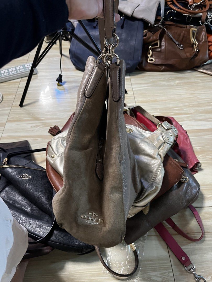 Coach Phoebe (Category: Luxury Bags & Wallets) located in Cagayan de Oro. Submitted by bj.garments (Listing ID 1463471826, Image 2). Description: .