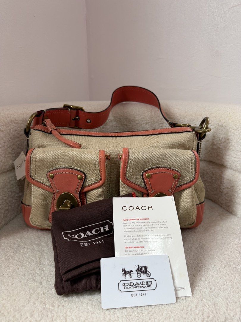 Coach Vintage Legacy (Category: Luxury Bags & Wallets) located in Manila. Submitted by _thepursela (Listing ID 1463370407, Image 1). Description: .