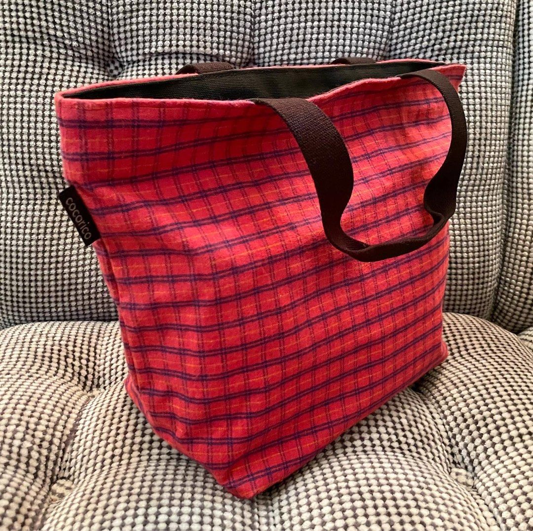 Cocorico Plaid Tote bag (Category: Shoulder Bags) located in Bulacan. Submitted by thriftbagcollections (Listing ID 1463457188, Image 3). Description: Cocorico Plaid Tote bag,Excellent condition!Approx;H-10”W-13”D-5.3” handle 6”.