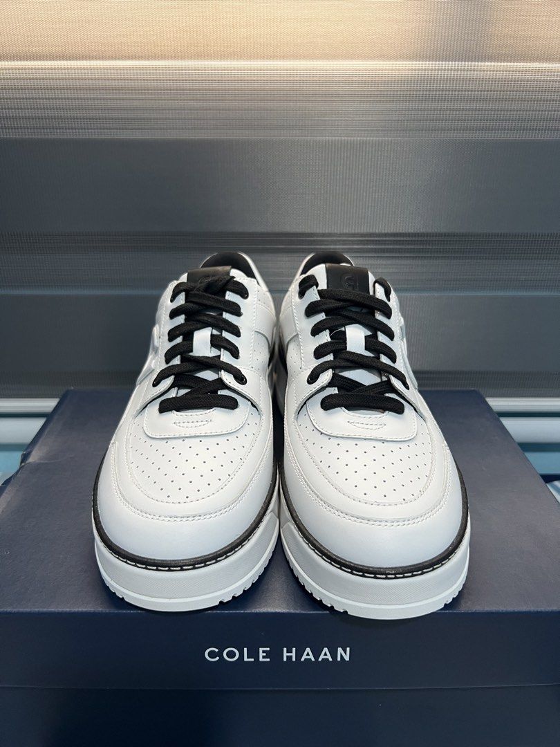 COLEHAAN GP MAXFIELD SNKR (Category: Sneakers) located in Manila. Submitted by kyleramos294759 (Listing ID 1463373937, Image 1). Description: COLEHAAN GP MAXFIELD SNKR Size: 7 C (Women’s) Color: White/Black BRANDNEW WITH BOX 📍Valenzuela City Pick up or Lalamove only.