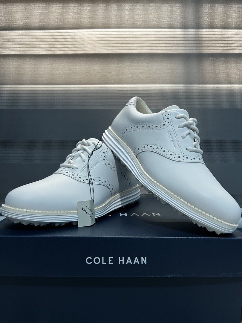 COLEHAAN OG SADDLE GOLF (Category: Golf) located in Manila. Submitted by kyleramos294759 (Listing ID 1463377598, Image 3). Description: OG SADDLE GOLF Size: 6 B (Women’s) Color: Optic white/ Glacie BRANDNEW WITH BOX 📍Pick up and Lalamove only.