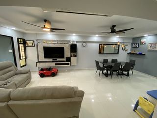 (Category: ) located in . Submitted by navyasree (Listing ID 1463508916, Image 1). Description: .