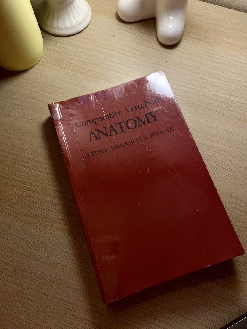 Comparative Vertebrate Anatomy by Libbie H. Hyman (Category: Storybooks) located in Paranaque City. Submitted by abwigail (Listing ID 1463439899, Image 1). Description: - Textbook on comparative vertebrate anatomy - Covers skin, exoskeleton, and more - Excellent reference for biology students.