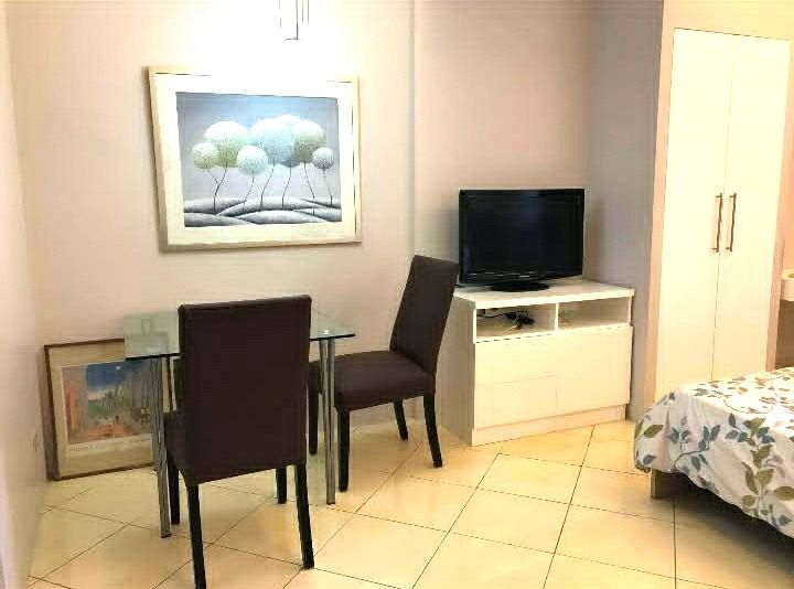 Condo For Lease Makati Paseo Parkview (Category: Apartments & Condos) located in Manila. Submitted by domusio (Listing ID 1463343612, Image 2). Description: Perfect for professionals and city dwellers, this unit offers comfort, convenience, and accessibility all in one. Situated in Salcedo Village, Makati City near parks, cafes, and lifestyle hubs. Unit Features Well-designed studio layout Modern interiors with ample natural light Functional kitc