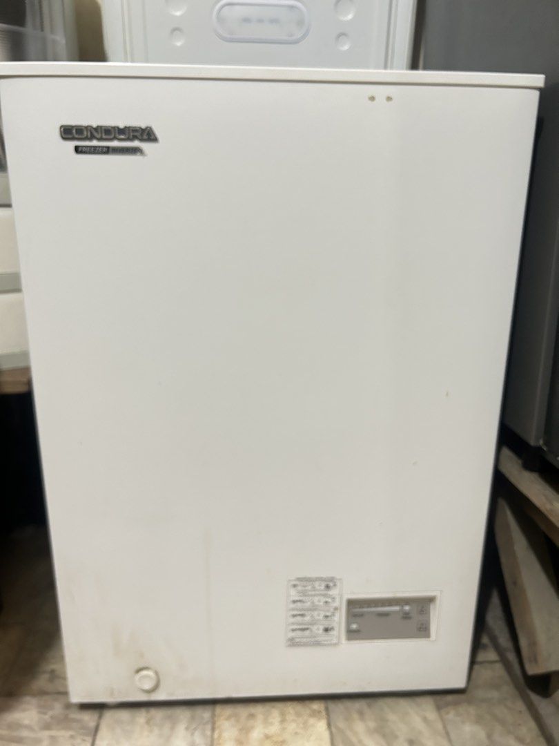 Condura Chest Freezer (Category: Refrigerators and Freezers) located in Del Monte. Submitted by arianne.andrea02 (Listing ID 1463331537, Image 1). Description: - White Condura chest freezer - Works well, reliable performance - Comes with a removable inner basket - Spacious storage for frozen goods - Perfect for households or small businesses - Selling because moving out of unit - Feel free to ask any questions! Used only for storing breastmilk. G
