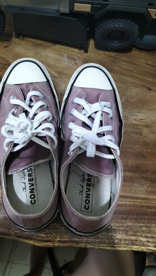 Converse All Star Chuck Taylor Low Top Sneakers (Category: Sneakers) located in Angeles City. Submitted by morikori (Listing ID 1463405403, Image 2). Description: - Classic Converse Chuck Taylor low tops - Dusty rose/mauve color - Canvas material - White laces and soles - Minor signs of wear on soles and fabric - Plenty of life left for casual wear.