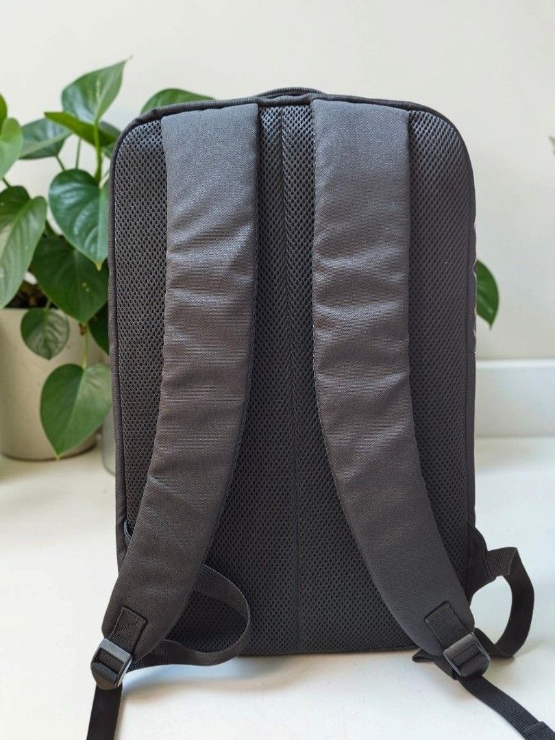 CORDURA FABRIC BACKPACK (Category: Backpacks) located in Las Pinas. Submitted by annachiaonair2037 (Listing ID 1463403021, Image 3). Description: CORDURA FABRIC BACKPACK FROM JAPAN 2 COMPARTMENTS WITH LAPTOP COMPARTMENT YKK ZIP H 18" L 11" W 5" Disclaimer: I am not affiliated with, associated with, or authorized by any of the brands featured posted. Any mention of brand names, trademarks, or logos is solely for identification and reference purpos