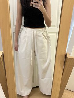 (Category: ) located in . Submitted by shopflora (Listing ID 1463514907, Image 1). Description: .