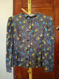 (Category: ) located in . Submitted by thriftby.cla (Listing ID 1463331219, Image 1). Description: .