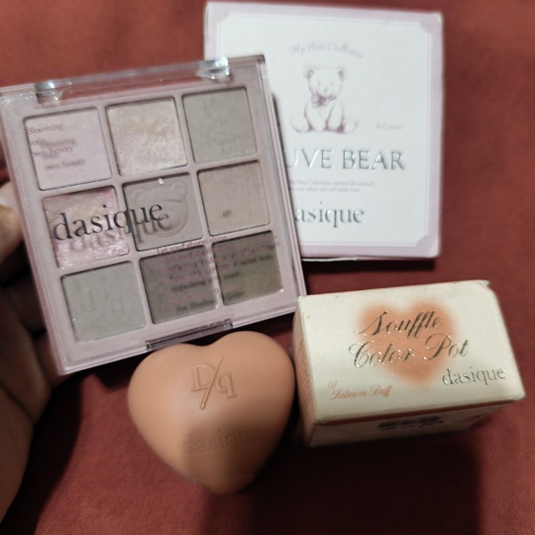 Dasique Eyeshadow Palette & Blush Set Bundle (Category: Makeup) located in Valenzuela. Submitted by peanutsonlineshop (Listing ID 1463466878, Image 1). Description: Preloved Dasique eyeshadow and souffle color pot check photos for details. bought from Japan.