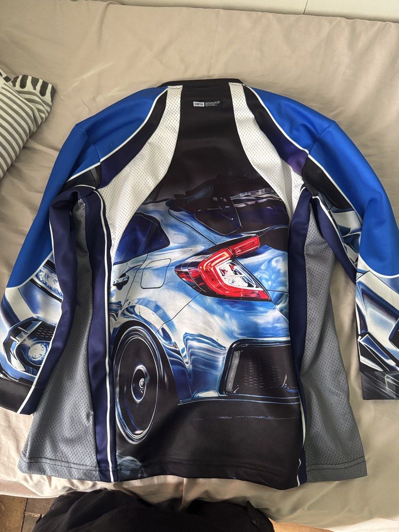 DBTK Graphic Long Sleeve Shirt (Category: Tshirts & Polo Shirts ) located in Mabalacat. Submitted by 0405JEM (Listing ID 1463333785, Image 2). Description: - Long sleeve shirt from DBTK -Size medium -only wear twice -good condition -location: Pampanga.