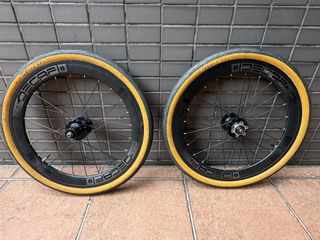 （分類：）位於 。 由 ykokinon 提交（商品編號 1463387513，圖片 1）。簡介： 。