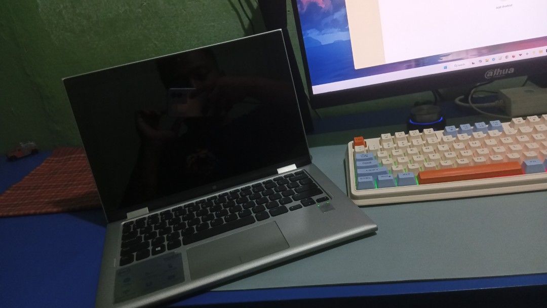 Dell 2-in-1 Convertible Laptop (Category: Laptops & Notebooks) located in Manila. Submitted by venzon.jpaul (Listing ID 1463491295, Image 1). Description: The Dell Inspiron 11 3000 Series 2-in-1 laptop features several configurations depending on the exact generation (such as models 3147, 3148, 3179, or 3195).The technical specifications overview for this series baseline displays the following components:💻 System SpecificationsDisplay: 11.6-inch