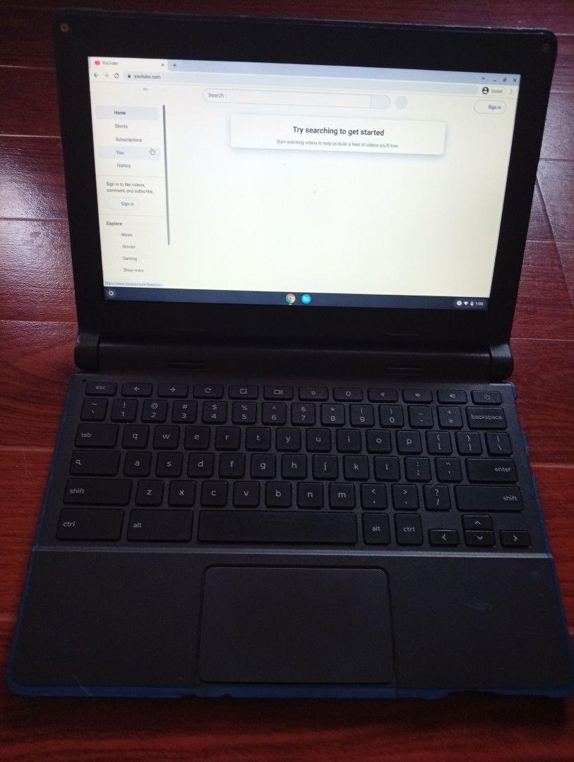 Dell Laptop Chromebook (Category: Laptops & Notebooks) located in Bacoor. Submitted by roberto.n (Listing ID 1463450183, Image 3). Description: Dell Chromebook laptop Good for: Docs Spreadsheet Watching Netflix Online Class No functional issue Inclusion: Brand new charger Issues: Rubber casing has chipped off parts.