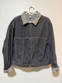 (Category: ) located in . Submitted by vintage9010 (Listing ID 1463360720, Image 1). Description: .