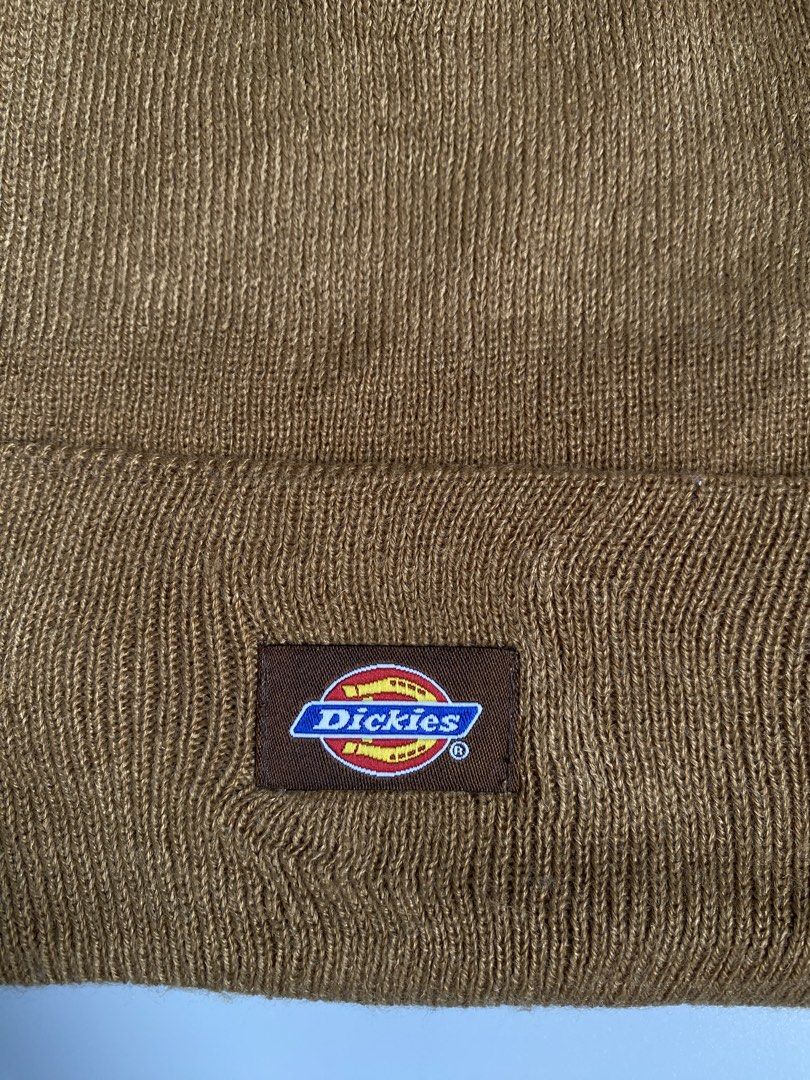 DICKIES Beanie (Category: Caps & Hats) located in Cavite. Submitted by awuuu27 (Listing ID 1463488379, Image 2). Description: DICKIES Beanie 💎 CONDITION: 9.8/10 (asnew condition) COLOR RATE: 9.8/10 ISSUE: none .