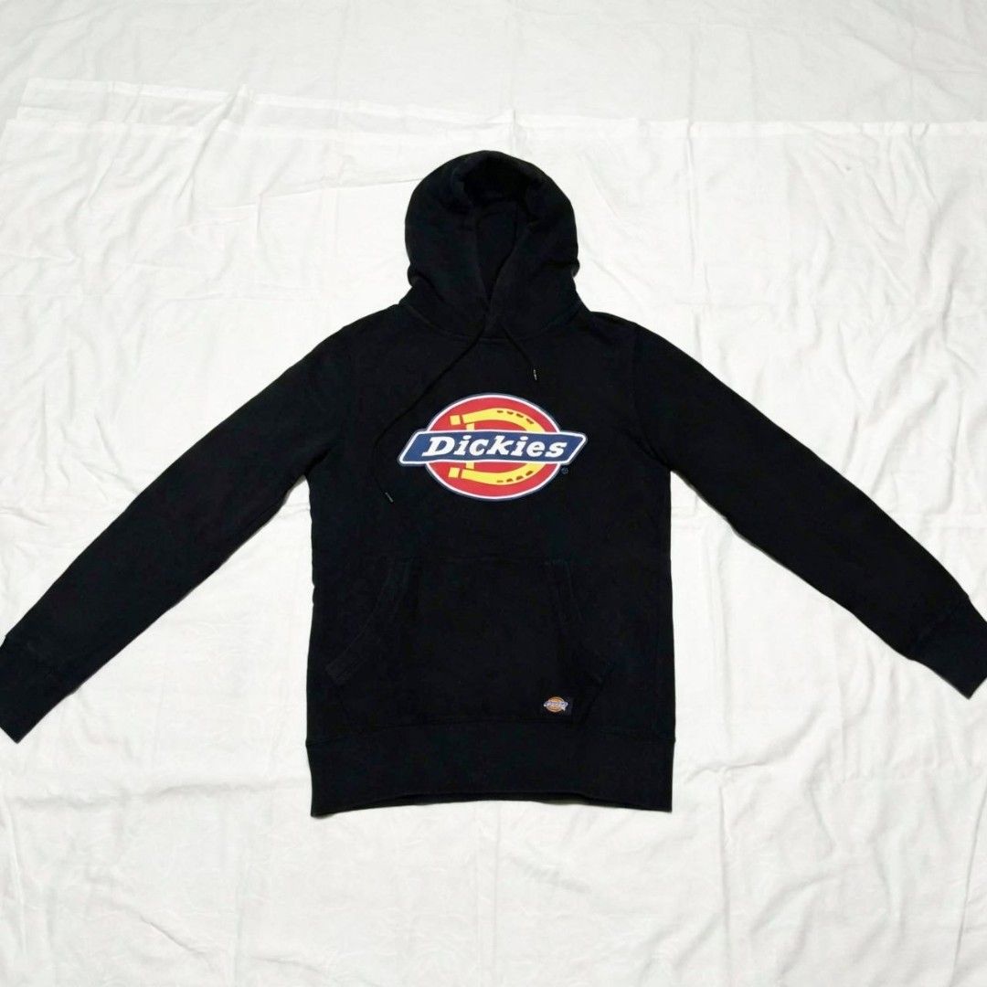 Dickies Icon Logo (Category: Hoodies) located in Quezon City. Submitted by rodthrift00 (Listing ID 1463394242, Image 1). Description: Best Fit: S-M Dimension(WxL) : 18x25 Condition: 10/10 Issue: NA.