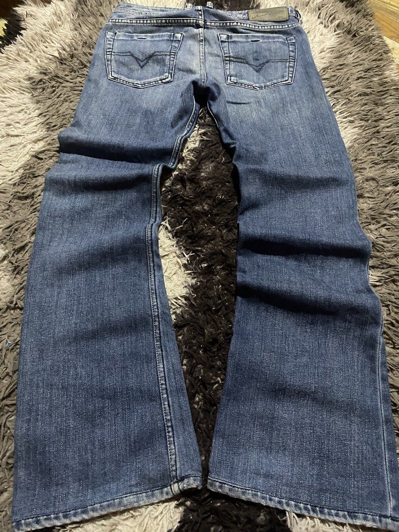 Diesel Jeans Men's Size 28 Blue Denim (Category: Jeans) located in Caloocan City. Submitted by remythrift (Listing ID 1463496258, Image 2). Description: - Brand: Diesel - Size: 28 - Wash: Classic Blue Denim - Fit: Straight leg with a slight flare at the bottom - Origin: Made in Morocco - Special Feature: Camouflage lining inside pockets - Occasion: Great for everyday wear.