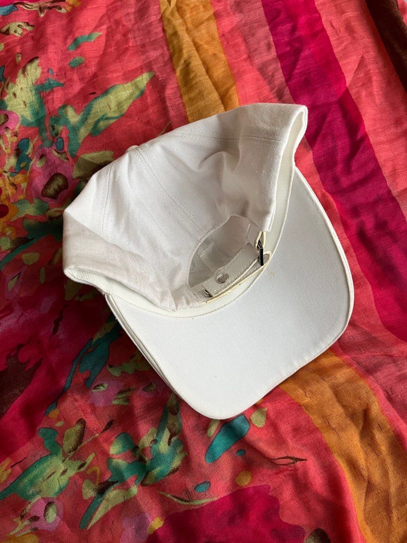 DIOR WHITE (Category: Hats & Beanies) located in Quezon City. Submitted by headline. (Listing ID 1463517868, Image 2). Description: DIOR EMBROIDERY EXCELLENT CONDITION MINIMAL ISSUE FOR ONLY:999php +SHIPPING FEE.