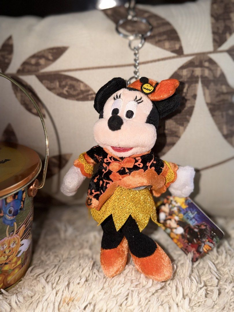 Disney Halloween Mickey&Minnie (Category: Character Goods) located in Bacolod City. Submitted by quickocean-c957 (Listing ID 1463327400, Image 2). Description: .