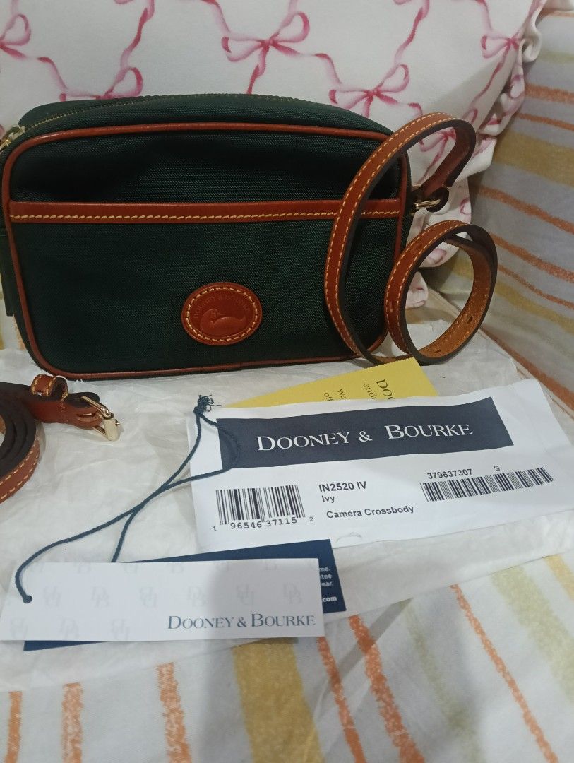 Dooney and bourke (Category: Announcements) located in Bayambang. Submitted by ms.libra26 (Listing ID 1463377416, Image 2). Description: super deal price brandnew and authentic.