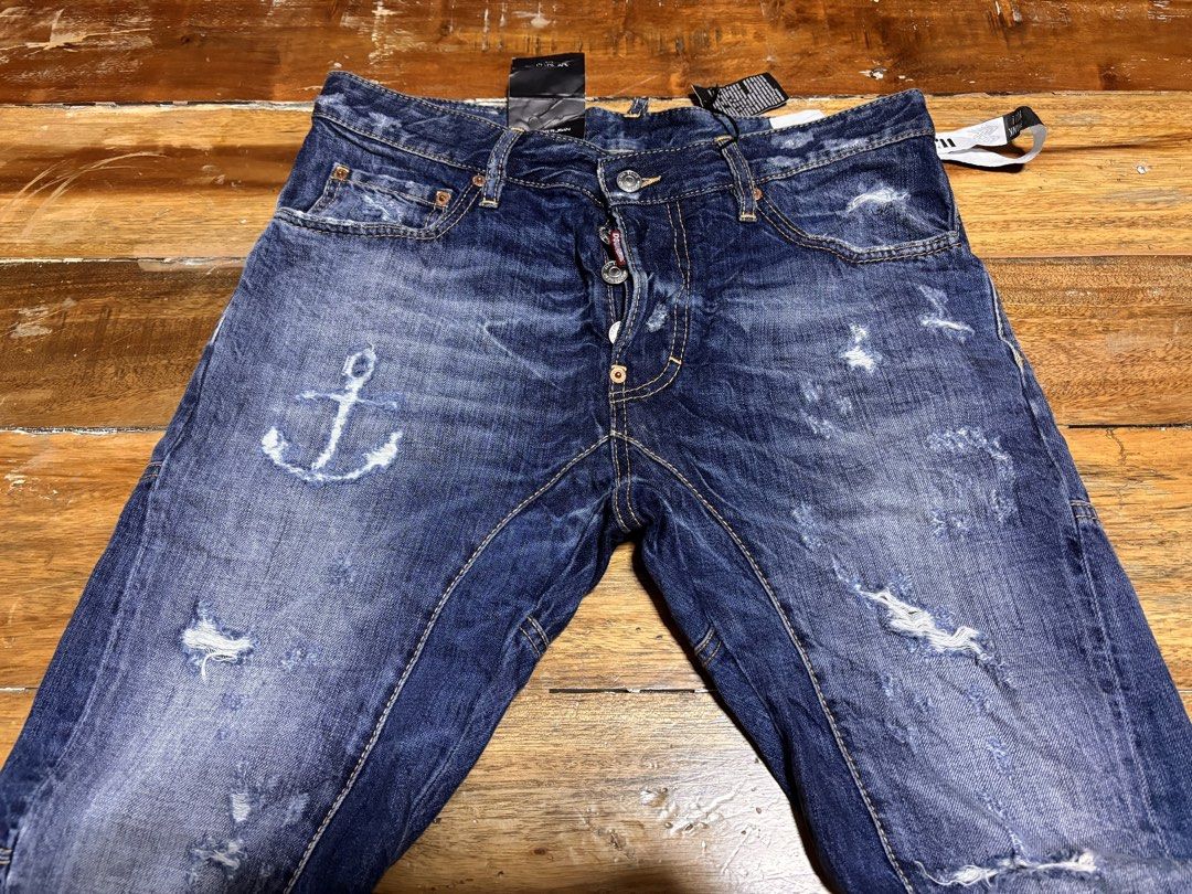 Dsquared distressed anchor gallabuxur (Category: Jeans) located in Cagayan de Oro. Submitted by kirkwax_4 (Listing ID 1463440915, Image 3). Description: Dsquared distressed anchor gallabuxur Size 48 (fits 30-31w) 40 lenght Like new w/hangtag No issue Solid neto PM for more details 2.5k.