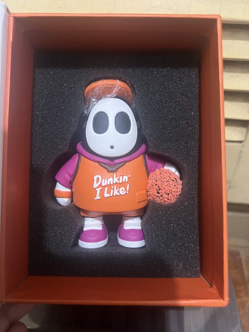 Dunkin X Yasha Slim sulit figure (Category: Designer & Blind Box Toys) located in San Pedro. Submitted by 4848sell (Listing ID 1463408888, Image 1). Description: 🚨Please read carefully 🚨 ₱6,000 Signed by the artist First to pay gets the item MOP: Bpi/BDO/Gcash No meetups Shipping c/o buyer Lalamove/GRAB/LBC J&T Loc (by schedule) San Pedro, Laguna Festival Mall, Muntinlupa Crossposted Pm me for more details and detailed pictures..