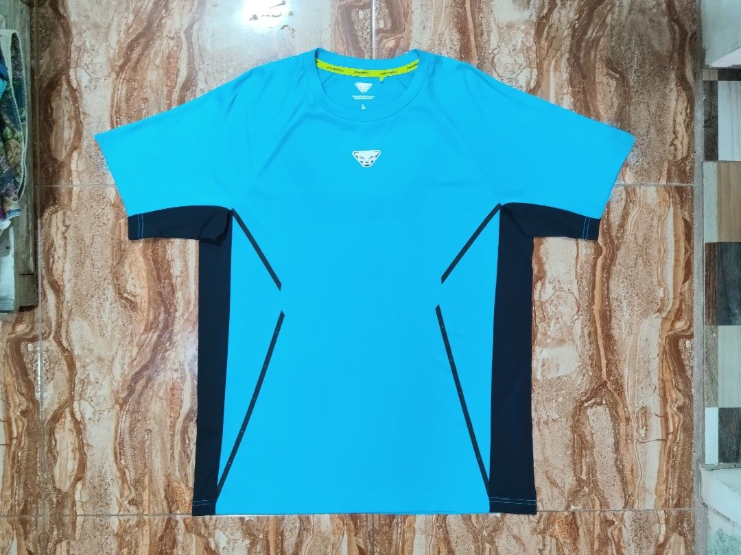 Dynafit Running Shirt (Category: Activewear) located in General Santos City (Dadiangas). Submitted by alfredanth42291 (Listing ID 1463393553, Image 1). Description: DYNAFIT RUNNING SHIRT light blue/black mens L (W-20.5 L-27.5) -quickdry ✓✓excellent condition 250 #sports #gym #pickleball #drifit.