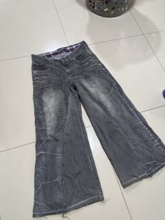 (Category: ) located in . Submitted by acap.wav (Listing ID 1463493688, Image 1). Description: .