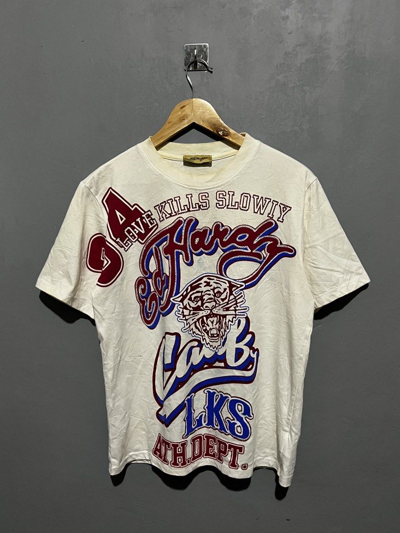 ED HARDY Y2K DESIGN (Category: Tshirts & Polo Shirts ) located in Lucena. Submitted by mddlchld (Listing ID 1463374666, Image 1). Description: ED HARDY Y2K DESIGN AUTHENTHIC / LEGIT SIZE MEDIUM ON TAG VERY GOOD CONDITION COLOR RATE: 9/10 ISSUE: NEED WASH ₱850.