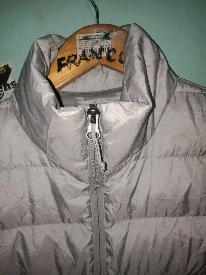 Eddie Bauer Cirruslite Puffer Down jacket for women (Category: Hiking & Camping) located in Dasmarinas. Submitted by francoprancisco (Listing ID 1463377125, Image 3). Description: Eddie Bauer Cirruslite Puffer Down jacket for women xs to small women. 18x24 dimes. fill down650/water repellant/ultralight. as new cond 780 plus sfee Cavite loc..