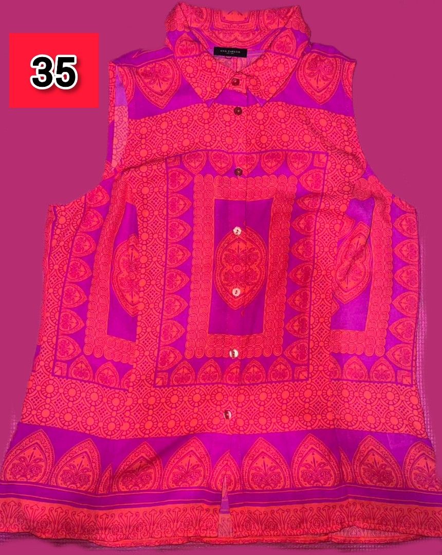 Elegant blouse (Category: Sleeveless) located in Rizal. Submitted by youngpenguin.ae303d (Listing ID 1463353271, Image 1). Description: .