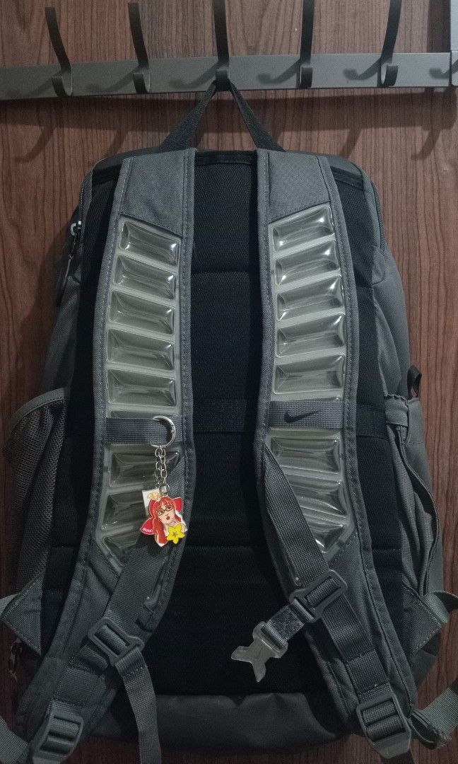 Elite Bag V3 (Category: Backpacks) located in Manila. Submitted by wzesemanaa (Listing ID 1463443868, Image 2). Description: BARELY USED LOCATION: CUBAO.