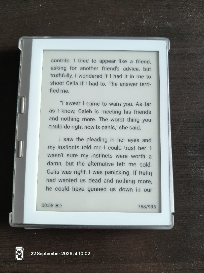 E-reader eink e603 (Category: E-Readers) located in Singapore. Submitted by jingx77 (Listing ID 1463339308, Image 1). Description: as good as new set of ereader e603 very good eink display 16gb internal memory with sd card slot up to 128gb memory able to read epub, mobi, pdf and etc no front light based on android 11 system this is the second upgradable model of e603 far better function than xteink free original case.