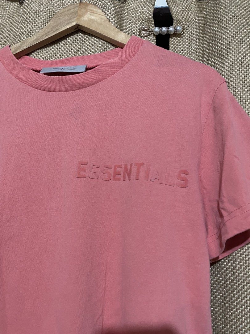 Essentials FOG (Category: Formal Shirts) located in Cebu City. Submitted by ajwrld (Listing ID 1463452353, Image 2). Description: Essentials Fear of God Like new No issues Dimes: 18.5x25 Size XL Youth .