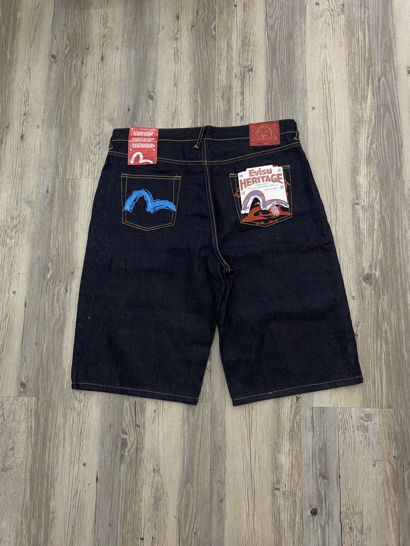 Evisu Embroidered Brand New Jorts (Category: Jeans) located in Cagayan de Oro. Submitted by gotchu.fit (Listing ID 1463451342, Image 2). Description: Evisu Embroidered Jorts (Deadstock) ▪️ Length 30 (free length alteration) ▪️ Waistline 42 ▪️ Leg opening 13 ▪️ Thigh 16 - embroidered - brand new with hangtag - crispy thick n heavy ISSUE: FLAWLESS 🏷️Mine: ₱2000 nego MOP: GCASH MOD: J&T SHIPPING FEE 80-90₱ Disclaimer: We are not affiliated with any