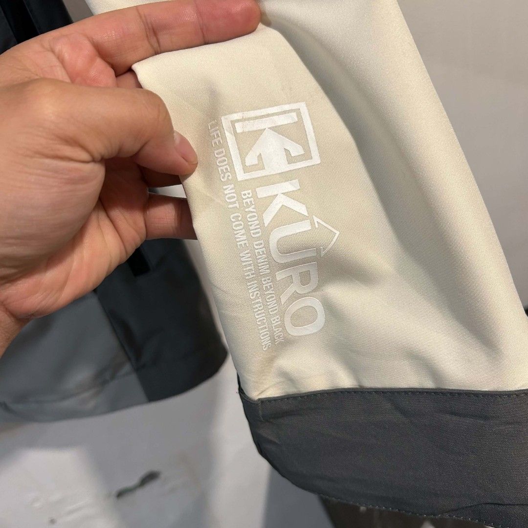 Evisu Kuro 23SS PatchWork Windbreaker (Category: Coats, Jackets and Outerwear) located in Quezon City. Submitted by streetwearandluxph (Listing ID 1463327949, Image 3). Description: Evisu Kuro 23SS PatchWork Windbreaker.