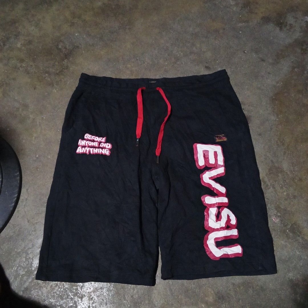 Evisu short (Category: Shorts) located in Manila. Submitted by tcbukay_zxc25 (Listing ID 1463448621, Image 1). Description: evisu short waistline 30-42 length 23 leg opening 11.5 excellent no issue.