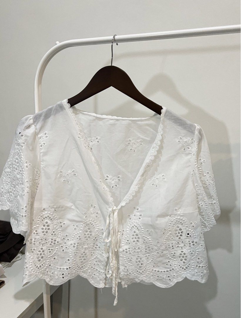 Eyelet Top (Category: Blouses) located in Quezon City. Submitted by styleandcomfort (Listing ID 1463515290, Image 2). Description: Perfect with jeans, skirt and shorts!! Message me for inquiries 😊.