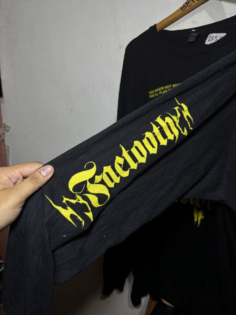 Faetooth Death Metal Band tee (Category: Coats, Jackets and Outerwear) located in Calamba. Submitted by sinauna. (Listing ID 1463357562, Image 3). Description: .