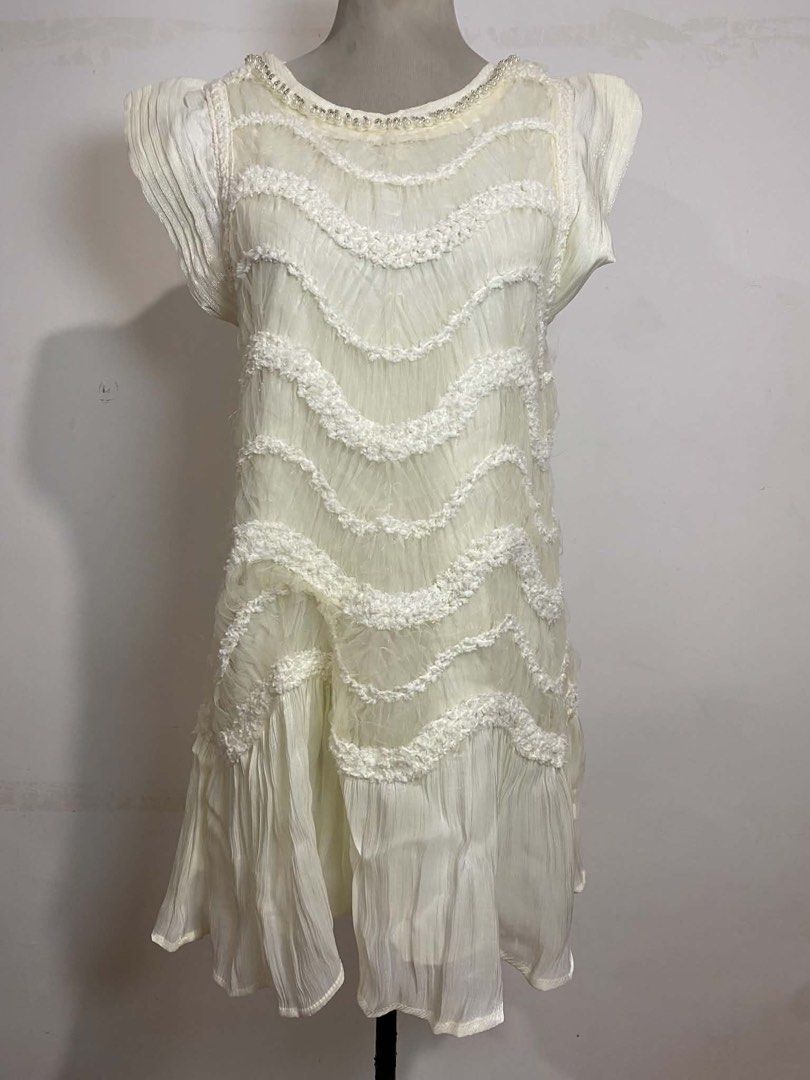 Fairycore Cream Layered Ruffle Mini Dress (Category: Dresses) located in Cavite. Submitted by rhizzaroo_ (Listing ID 1463521458, Image 3). Description: like new s-semi large .