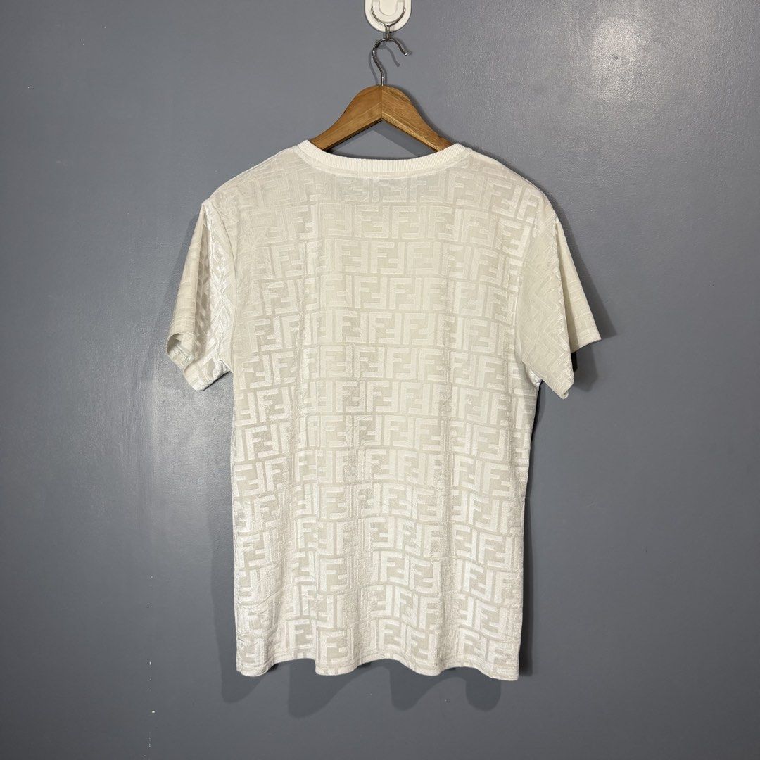 FENDI (Category: Tshirts & Polo Shirts ) located in Mangaldan. Submitted by restyletrends.ph (Listing ID 1463511718, Image 3). Description: FENDI (no tags) Size : Large - XL Length : 28 Width : 22 Color rate : 10/10 Like new No issue.