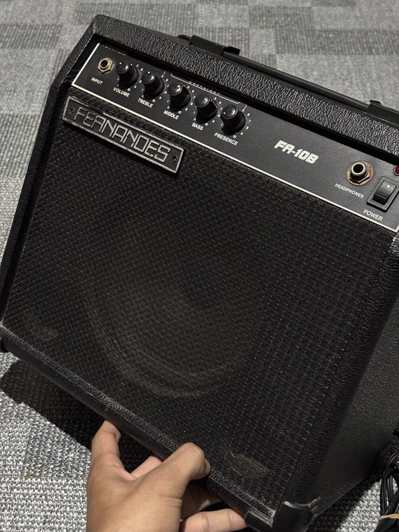 Fernandes Amplifiers FA-10B 110V (Category: Soundbars, Speakers & Amplifiers) located in Bulacan. Submitted by thriftstarph (Listing ID 1463479588, Image 2). Description: PLEASE READ THE DESCRIPTION BELOW‼️ Fernandes FA-10B Good Working No Issue 110 Volts From: Japan.