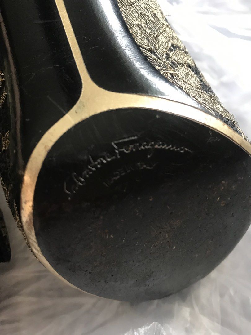 Ferragamo (Category: Dress Shoes) located in Balete No 2. Submitted by troyesybang (Listing ID 1463384882, Image 3). Description: Size 7.5 Lace trimmed peep toe heels.