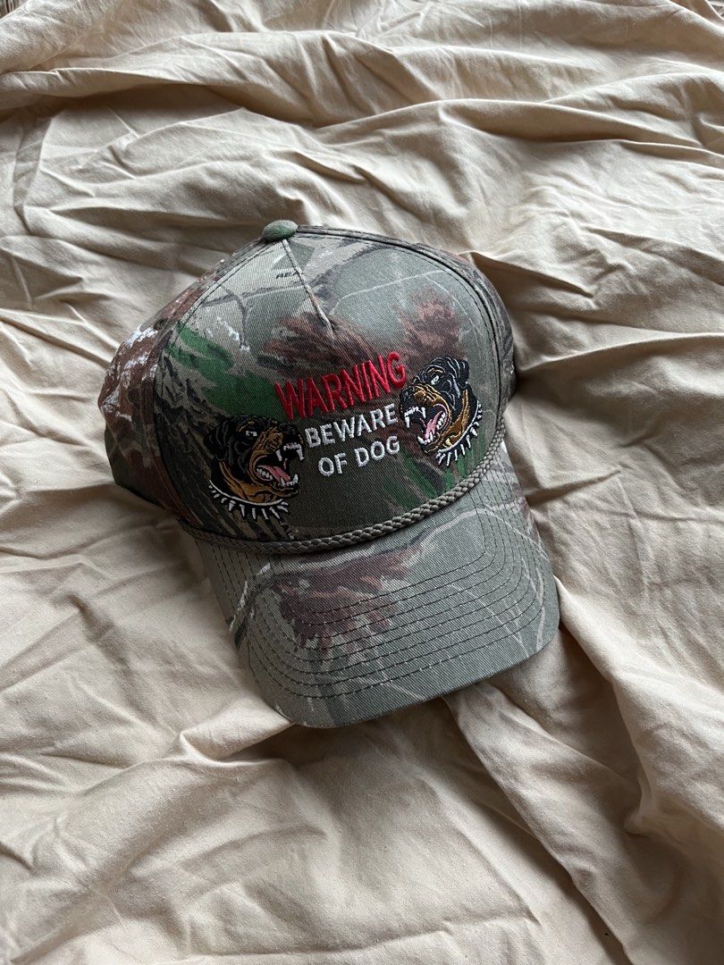 FIELDGRADE A FRAME WARNING BEWARE OF DOGS (Category: Caps & Hats) located in Quezon City. Submitted by headline. (Listing ID 1463511063, Image 1). Description: FIELDGRADE REAL TREE SNAPBACK A FRAME EXCELLENT CONDITION FOR ONLY:1,250php +SHIPPING FEE.