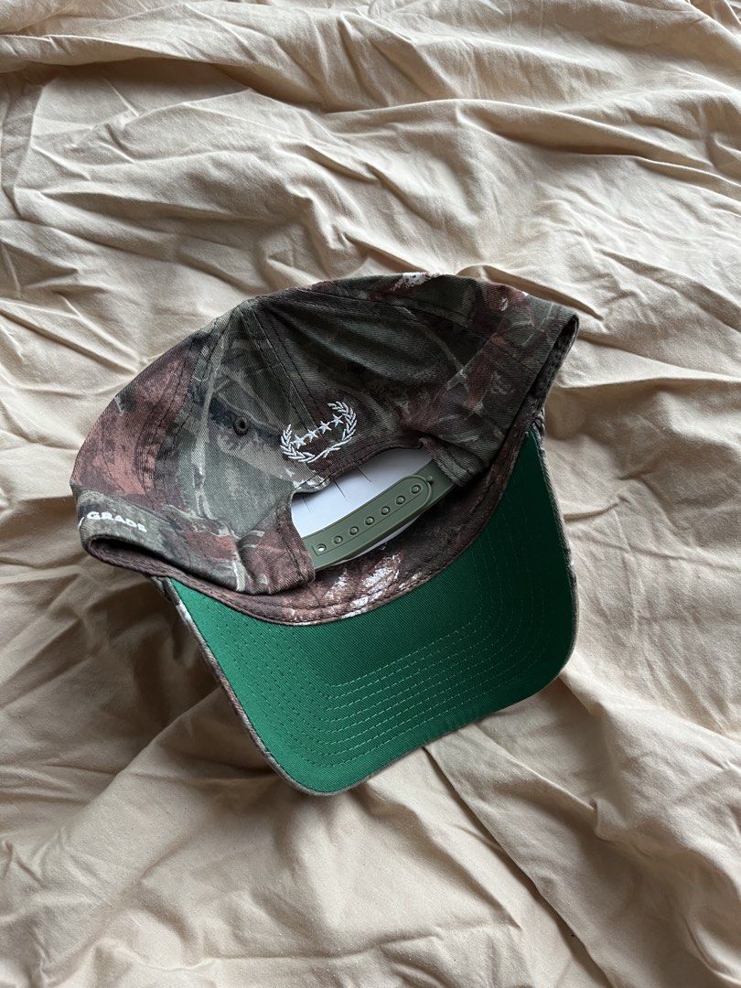 FIELDGRADE A FRAME WARNING BEWARE OF DOGS (Category: Caps & Hats) located in Quezon City. Submitted by headline. (Listing ID 1463511063, Image 2). Description: FIELDGRADE REAL TREE SNAPBACK A FRAME EXCELLENT CONDITION FOR ONLY:1,250php +SHIPPING FEE.