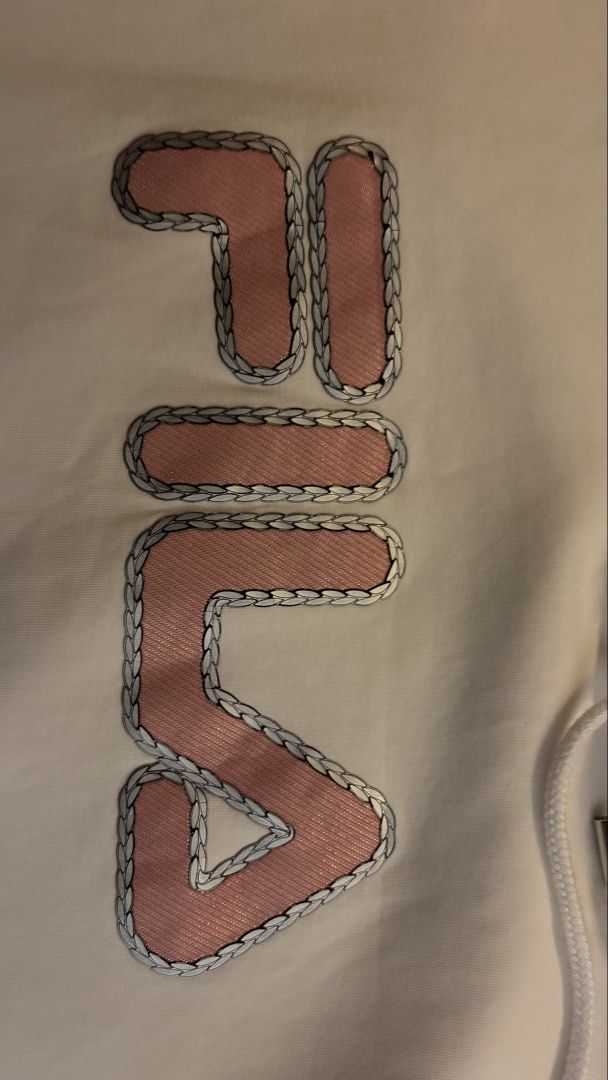 FILA Hoodie - XS (Category: Coats, Jackets and Outerwear) located in Manila. Submitted by szamns (Listing ID 1463373319, Image 3). Description: Issue: Tag removed Item still in very good condition.